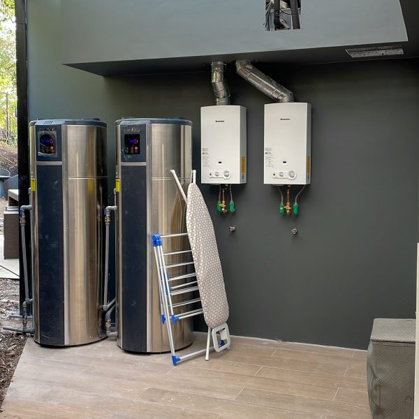 35301080-D626-4145-8919-B25D45CC7CD5