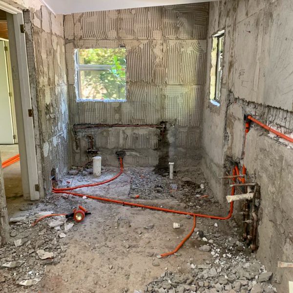 PHOTO-2022-09-07-21-26-18